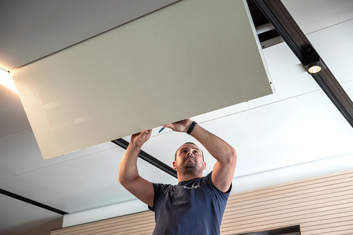 Apertura controsoffitto Smart Roll — step 6