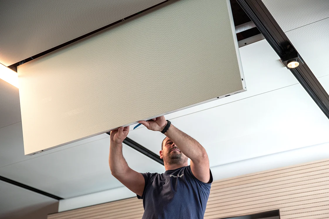 Apertura controsoffitto Smart Roll — step 7